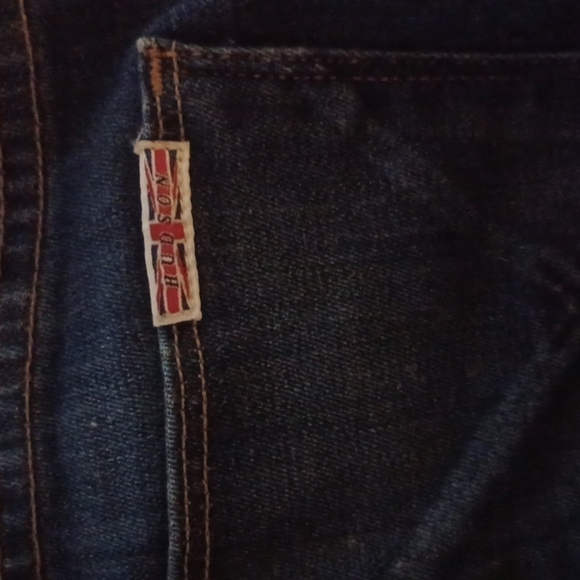 𝅺hudson Jeans, size 24. Great school/ work jeans. Good used condition. - Picture 8 of 9